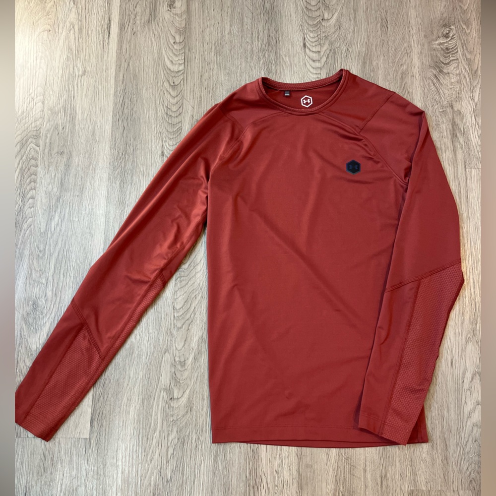 Under armor Heat Gear Men’s Long Sleeve